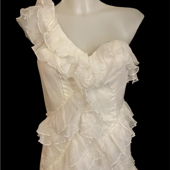 AMUR Harlow Silk One-Shoulder Gown in Ivory NWOT - Picture 5 of 8
